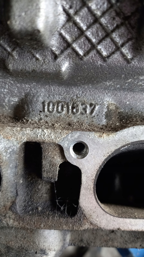 фото №7, Головка 2.0 2.4 t volvo v70 c70 s70 s80 1001837