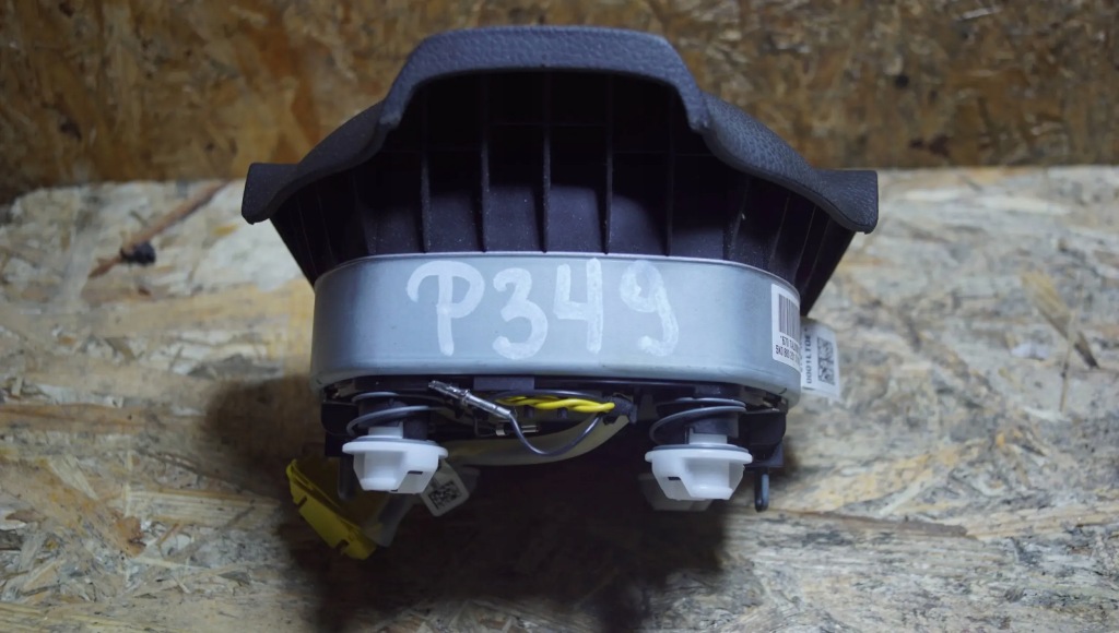 фото №11, Подушка подушка безопасности водителя vw golf vi 5k0880201d