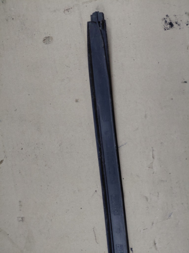 фото №6, Opla astra j iv молдинг скло лобове передньої права 13280302