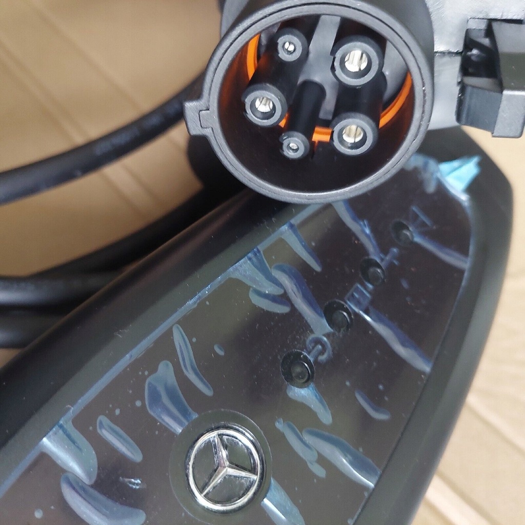 фото №5, Зарядний пристрій mercedes benz type 1 ev оригінальний model usa