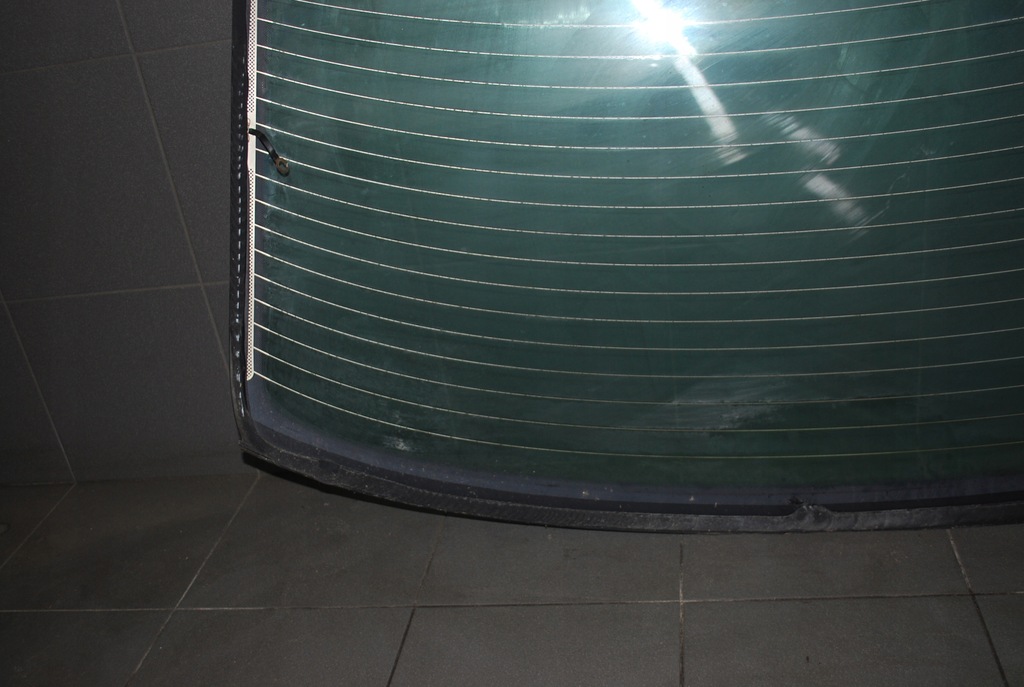 фото №11, Стекло задняя audi a8 d2 1998r