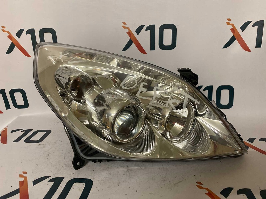 фото №1, Лампа opel vectra c 93179923 ксенон права