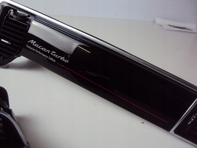 фото №4, Молдинг dekor приборная панель дверь porsche macan turbo