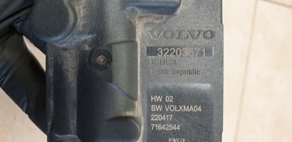 фото №9, Блок управления модуль насоса топлива volvo xc90 ii 2.0d d3 d4 d5 xc60 ii оригинальный номер