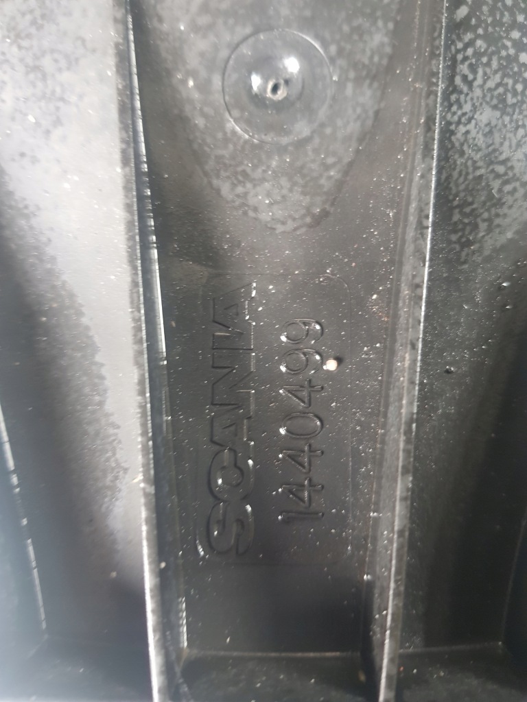 фото №2, Scania r крышка защита электрических