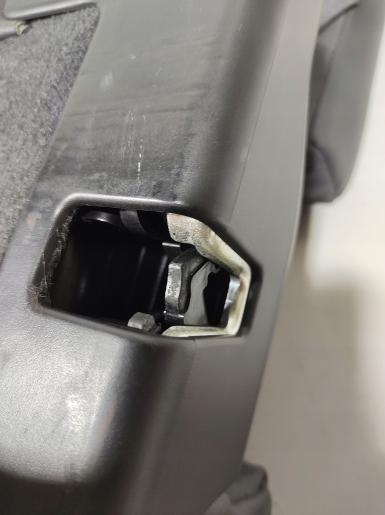 фото №8, Volvo v60 13- спинка сиденье задняя