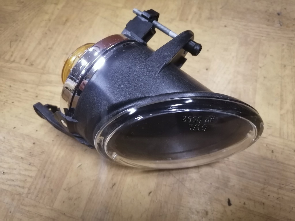 фото №1, Противотуманная фара левый vw passat b6