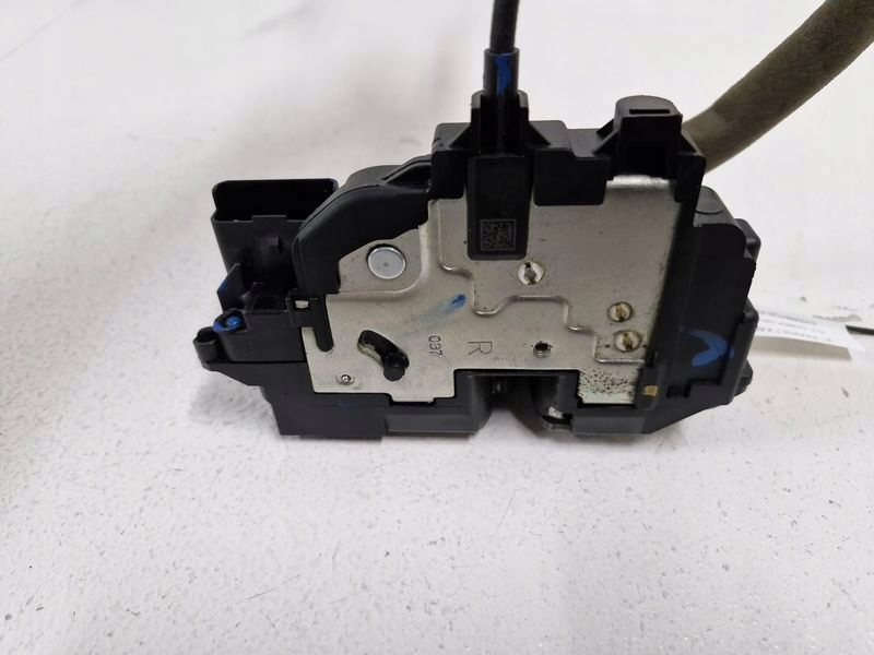 фото №6, Renault kangoo ii 2 iii 3 замок дверь боковых правый задняя 6 pin 8200542366