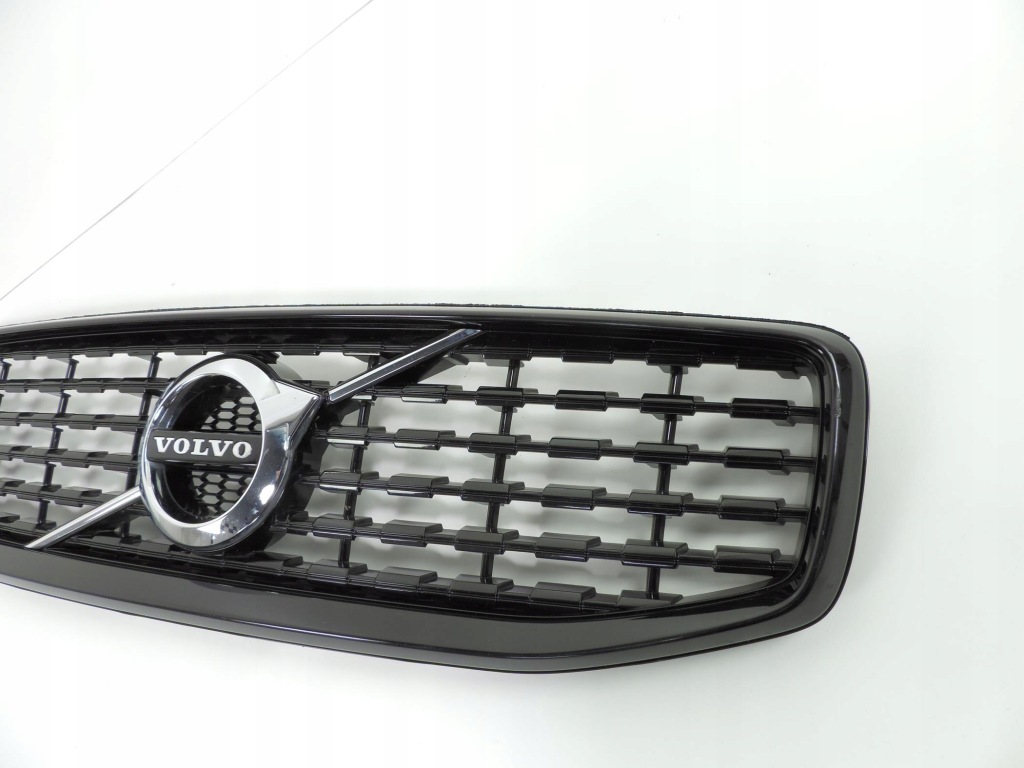 фото №9, Volvo s60 v60 iii r-design 18-22 решітка радіатора решітка радіатора czarna рамка 2019 2020 2021