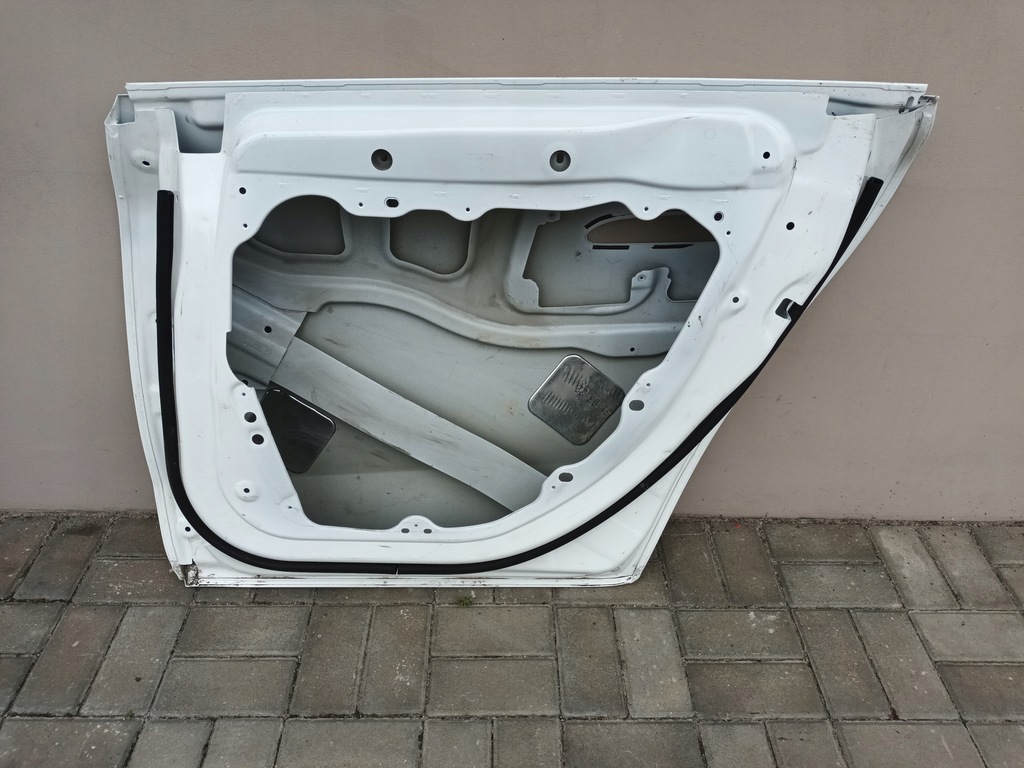 фото №6, Дверь правое задние mercedes eqe a295 задняя правый