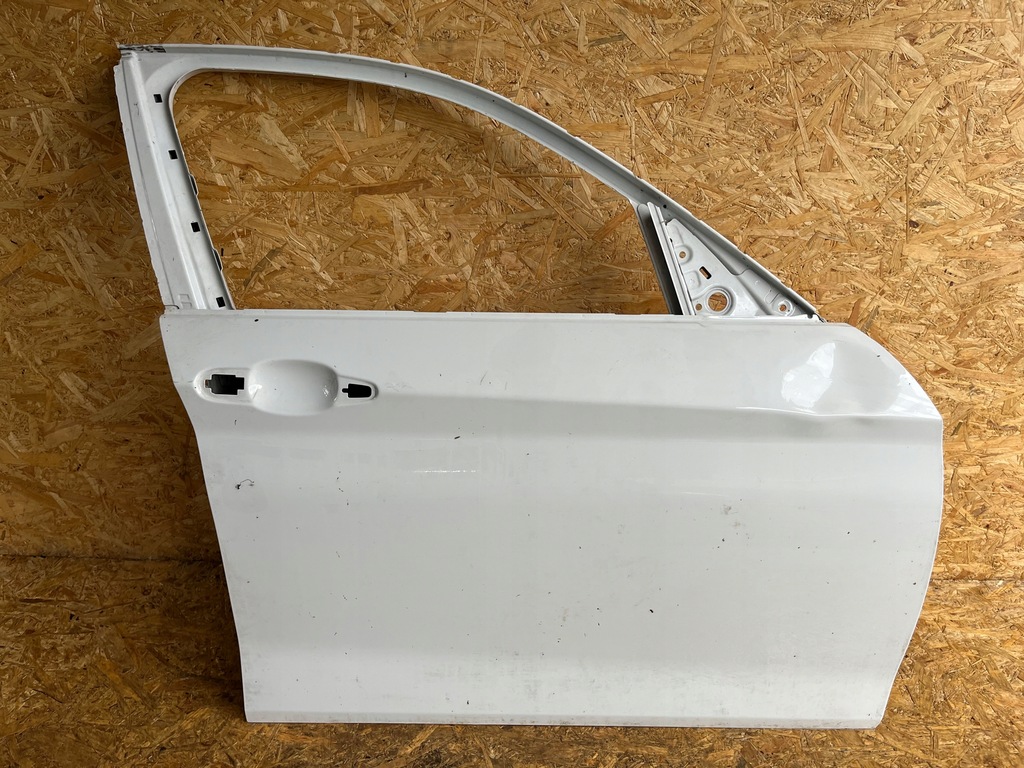 фото №1, Bmw seria 1 e87 e-87 дверь передние перед правое