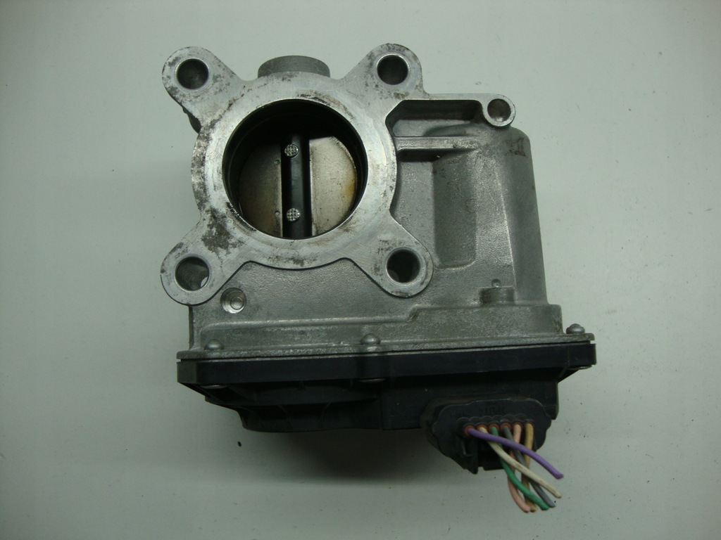 фото №2, Дроссельная заслонка renault clio 1.2b 16v 703703000 modus