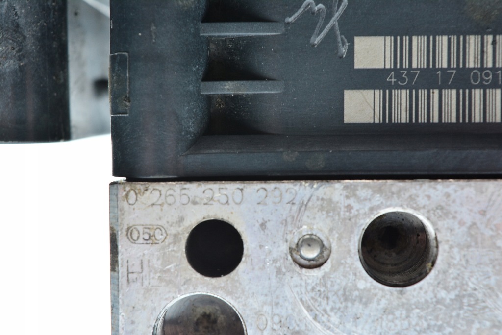 Насос abs bmw x6 0265960341 6785266 6780126 Зі Шроту