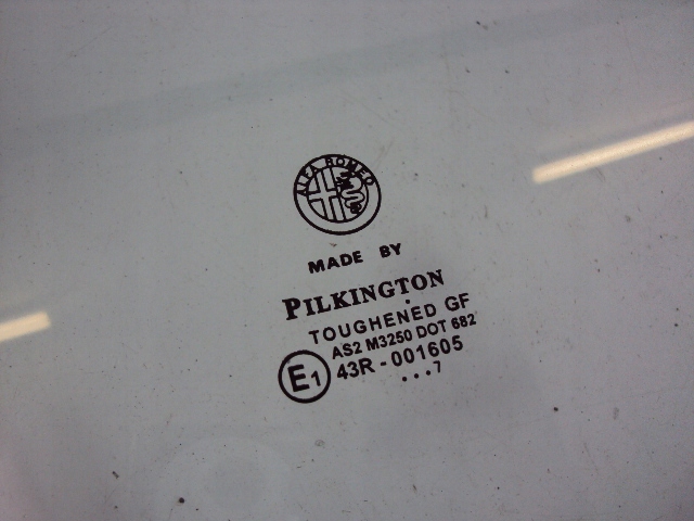 фото №3, Стекло дверь правый перед alfa romeo 159 kombi