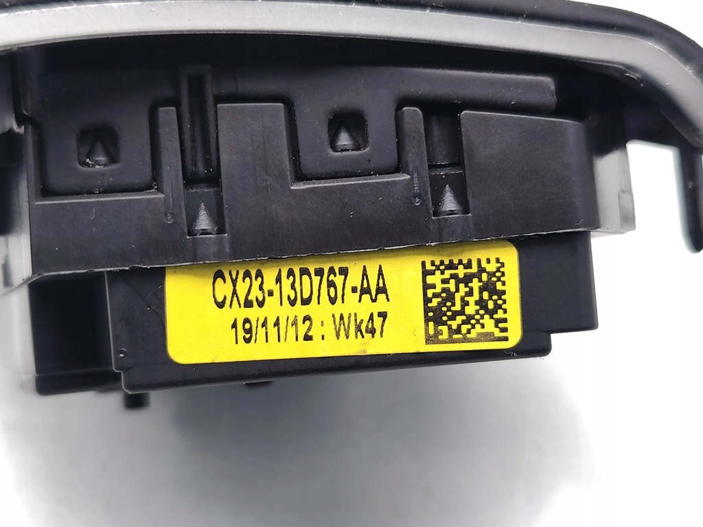 фото №7, Jaguar xf перемикач / кнопка керма 2013 седан 4/5dr 12-15 2.2 d