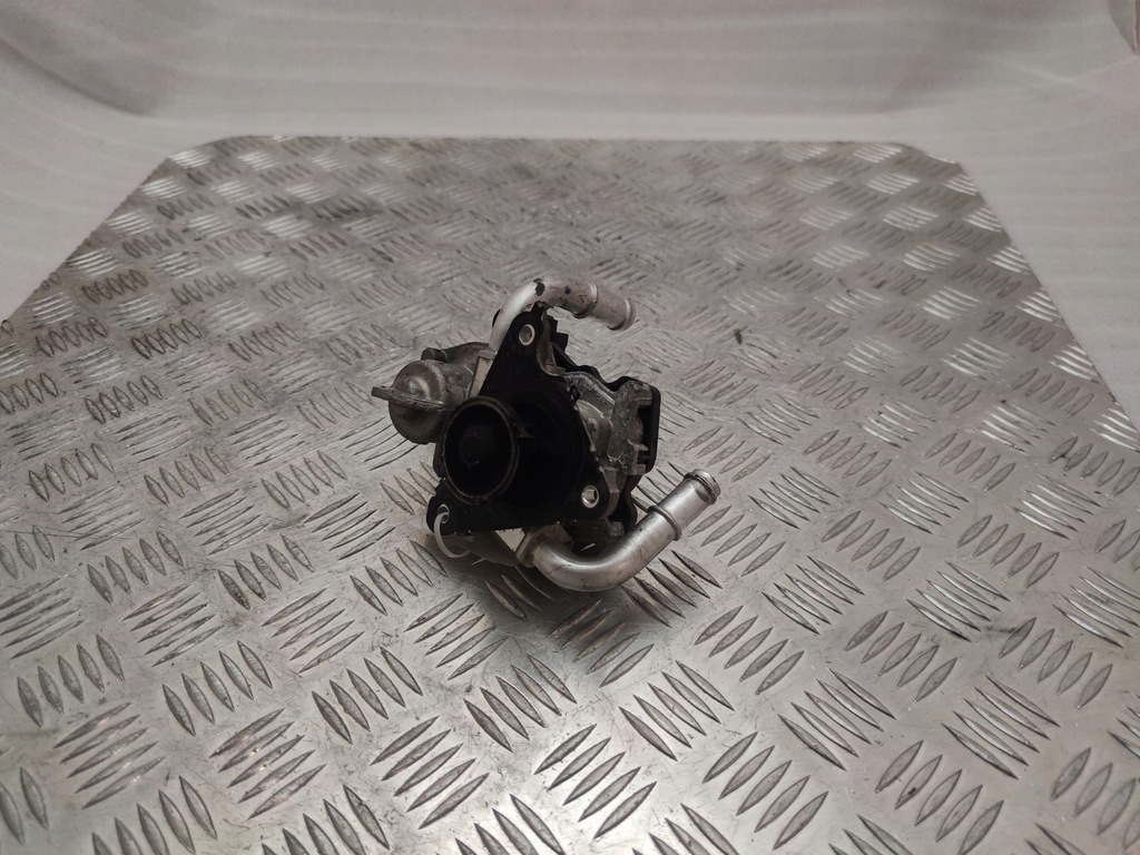 фото №5, Audi a5 sportback 8ta 2016 клапан egr 04l131501s