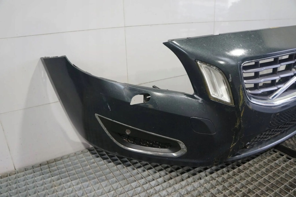 Бампер перед передний решётка радиатора решётка  решётка противотуманная фара volvo v60 s60 2 492-56 с Разборки