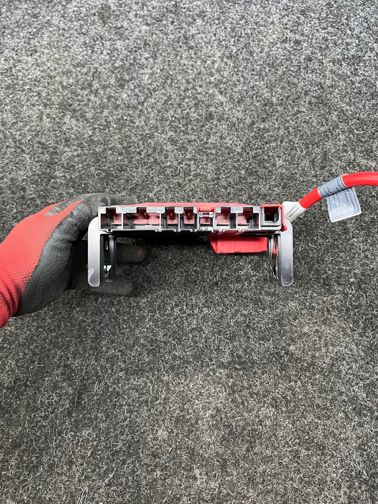 фото №5, Bmw f01 seria 7 клемма пиротехническая 9240490-02