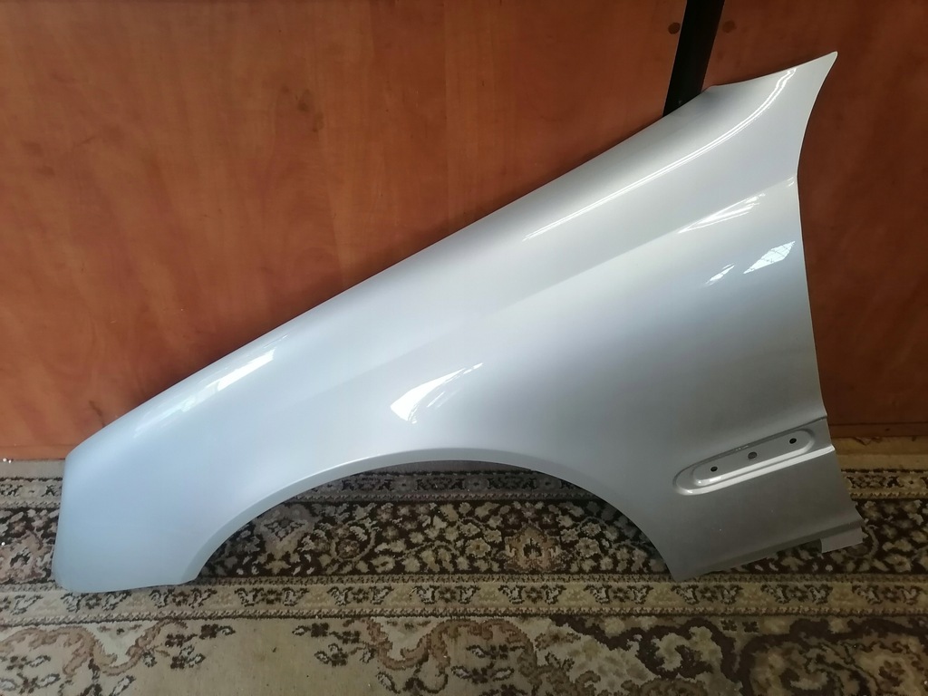 фото №1, Крыло левый перед mercedes w203 744