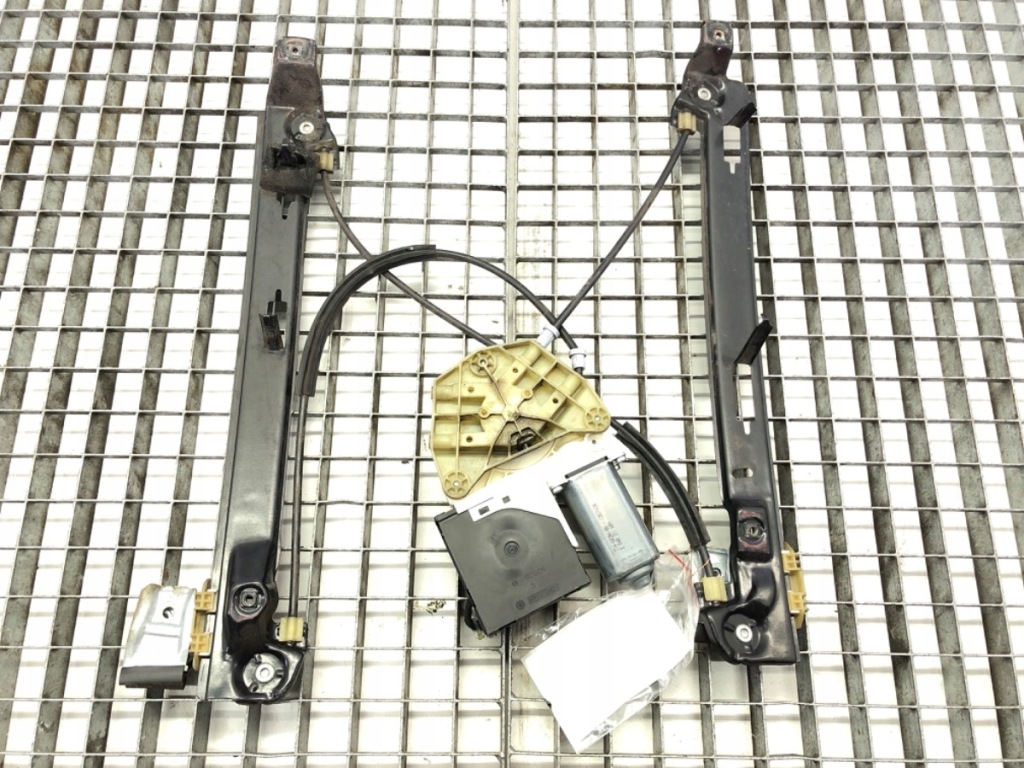 фото №1, Подъемник стекло правый перед seat leon ii 1t0959702f хэтчбек 05-13