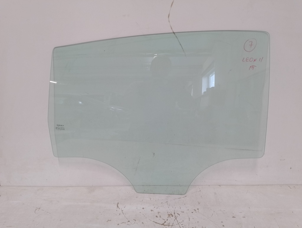 фото №1, Стекло правый задняя seat leon ii 08r as2