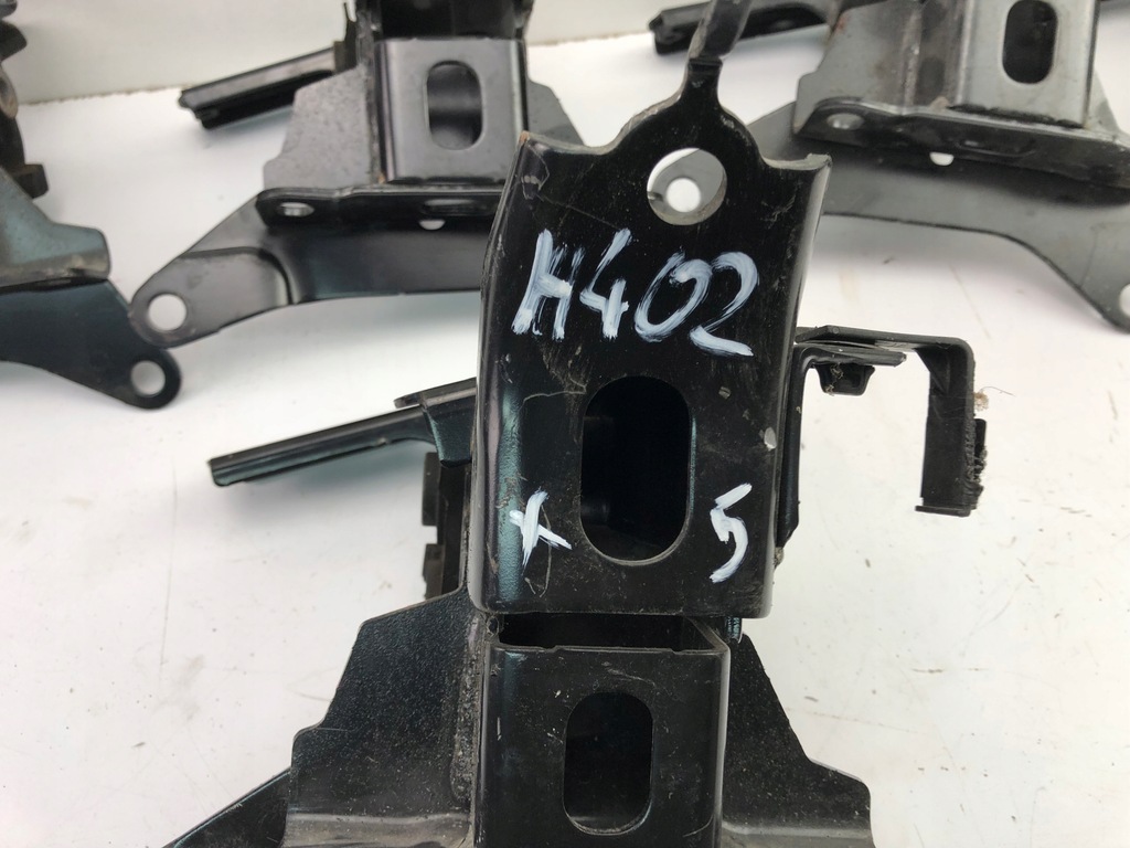 фото №14, Toyota yaris iii кронштейн подушка двигателя d2