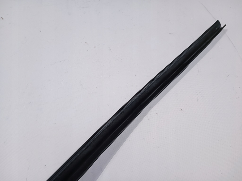 фото №6, Прокладка дверь нижняя порог ford f150 f250 f350 2015-