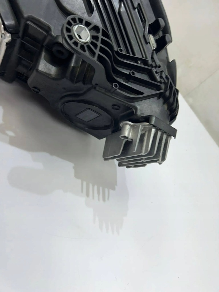 фото №7, Правая лампа передняя mercedes glc w254 x254 digital light a2549062402