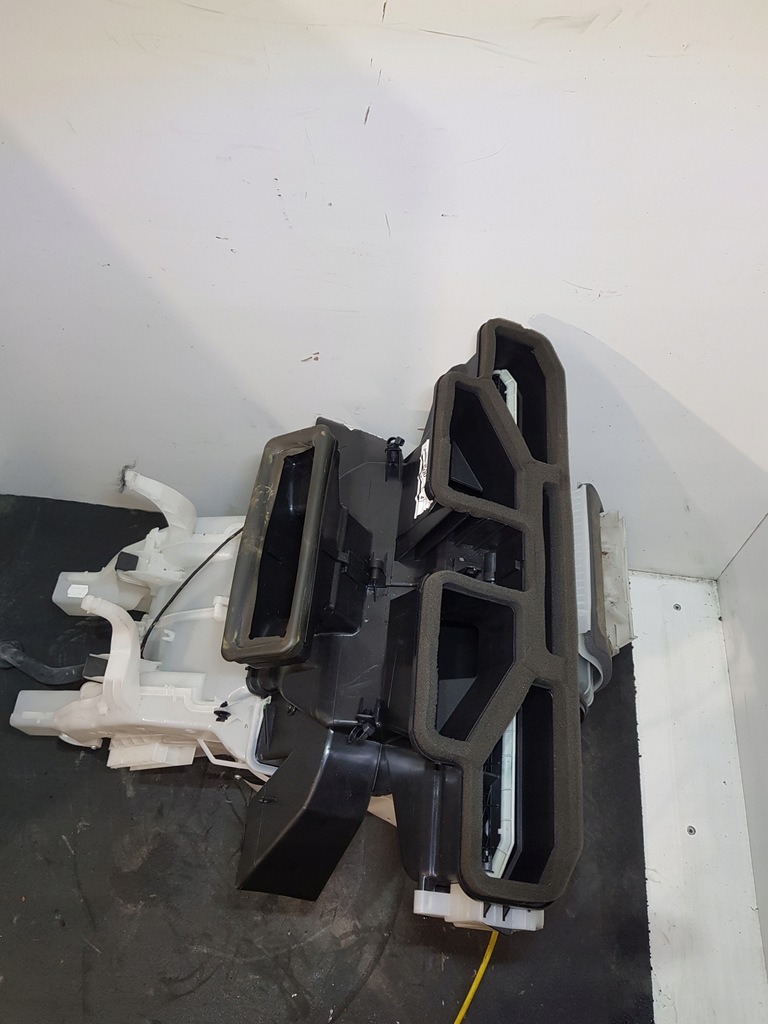 фото №8, Обігрівач комплектна mercedes w169 a1698200642