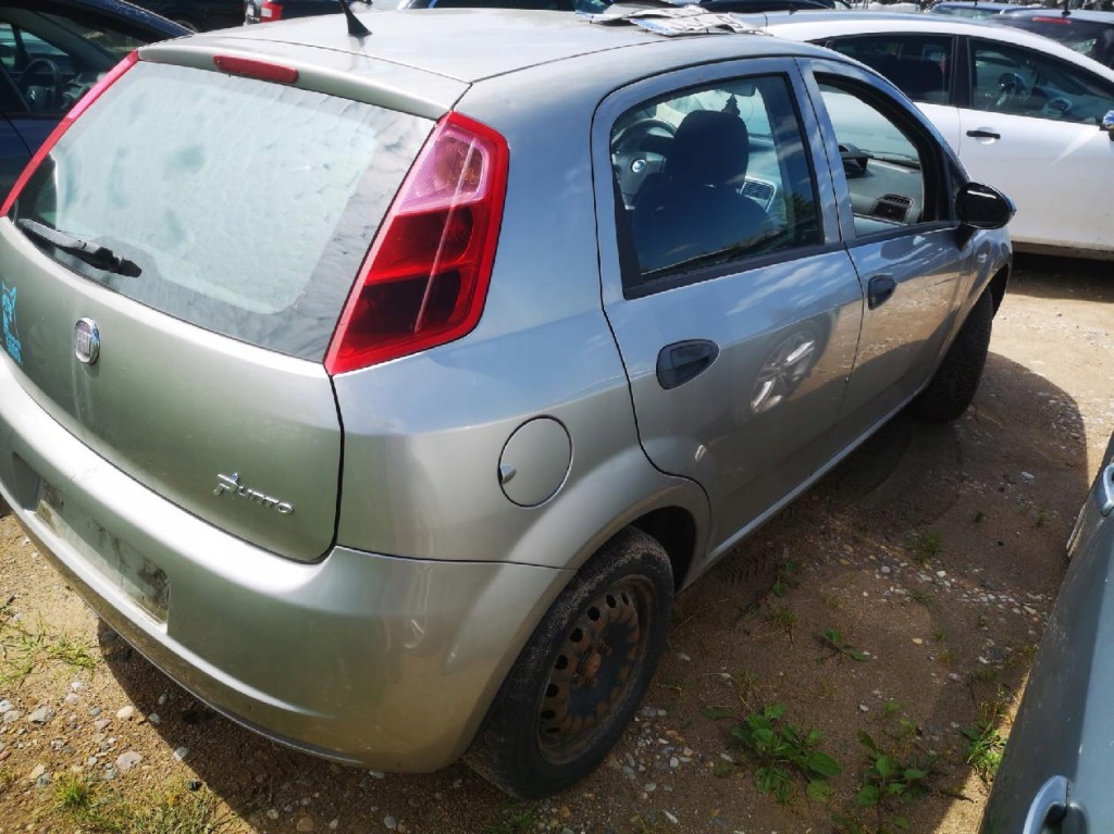 Купити Fiat grande punto модуль abs 2009 1.2l 0265232267 08110332796, 51826507