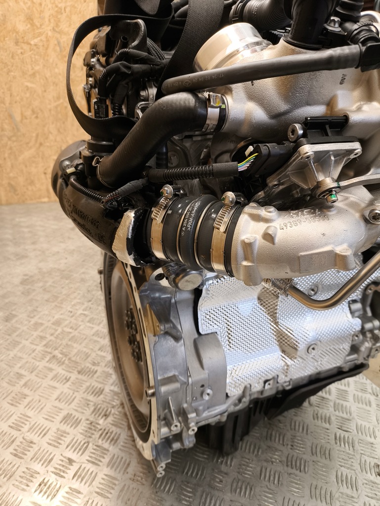 фото №12, Mercedes c klasa w206 двигун 2.0 бензин 254920 kompletny