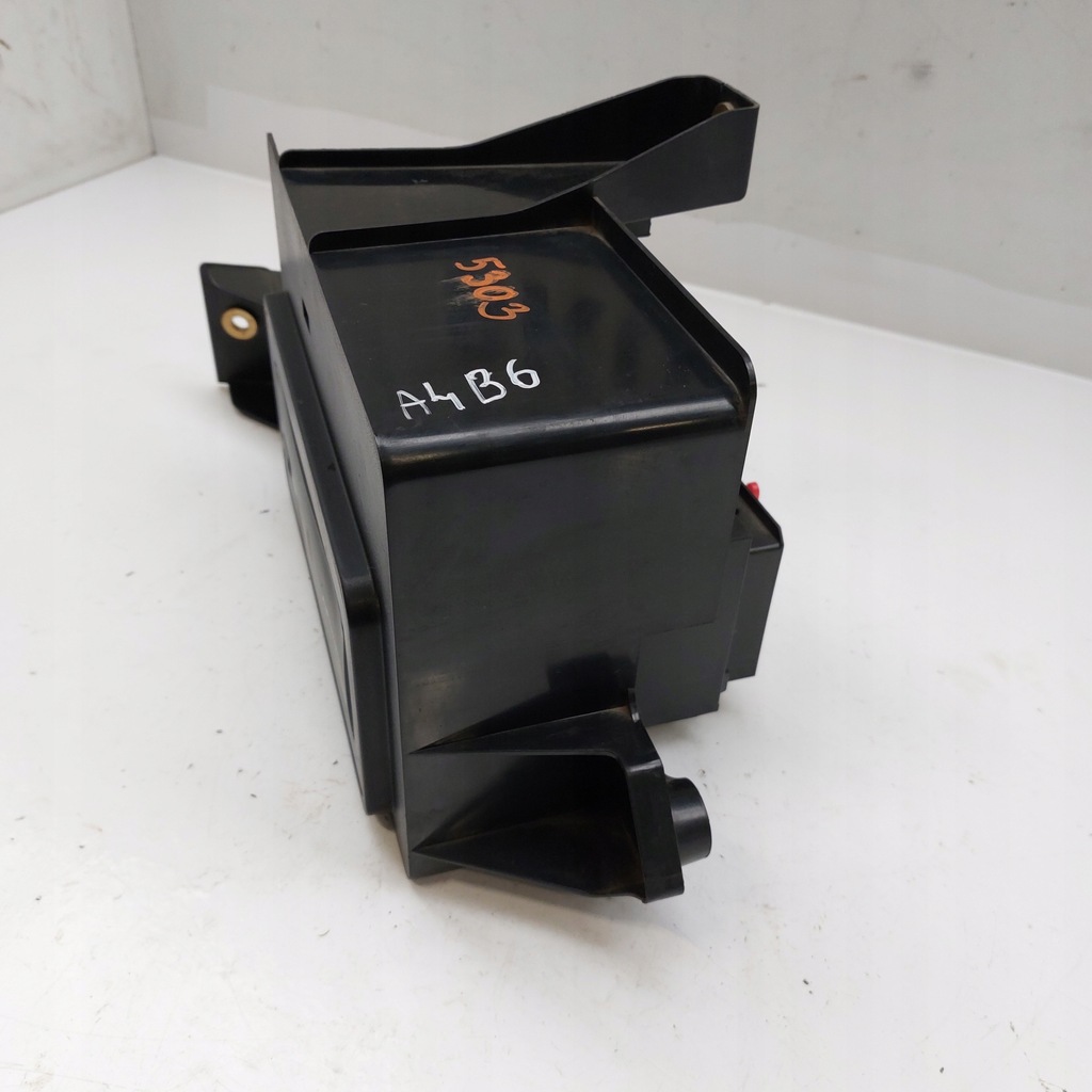 фото №5, Audi a4 b6 считыватель навигации корпус 8e9035201