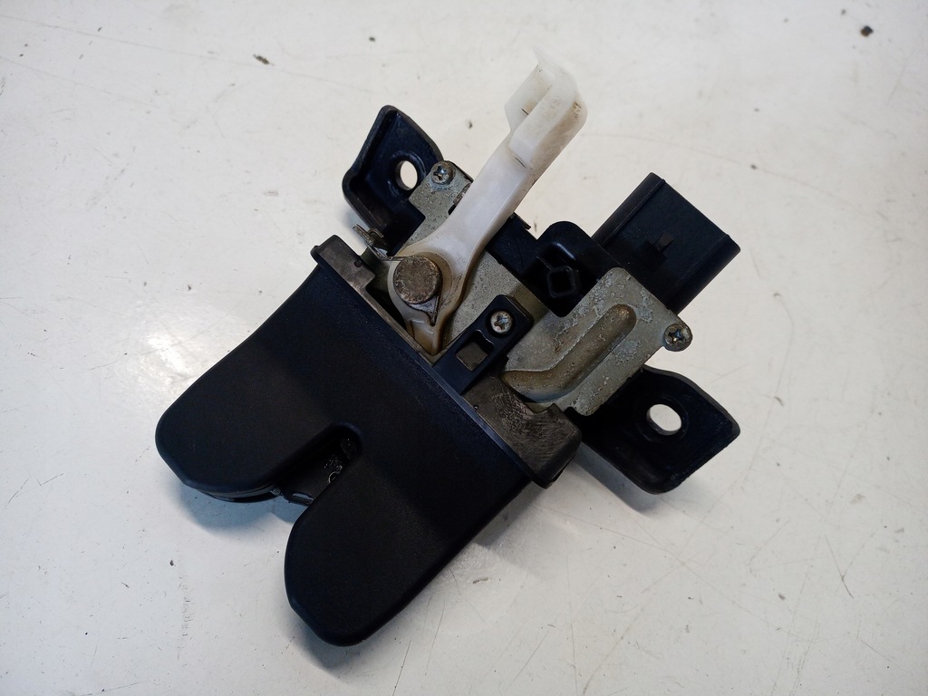 фото №1, Замок крышки багажника hyundai i30 n