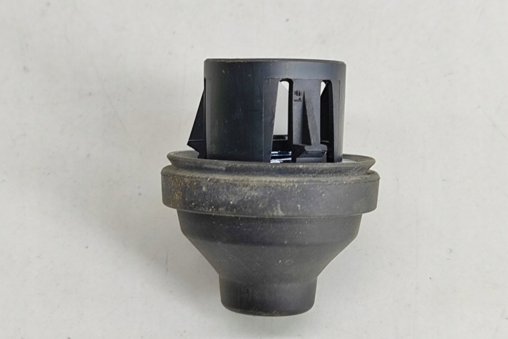 фото №5, Tesla model x бампер капот пружина 1047614-00-a електрика 385kw 2016