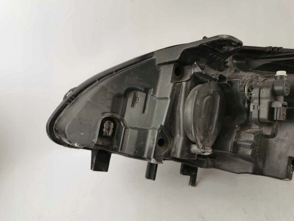 фото №10, Лампа правая renault laguna iii 1 штука