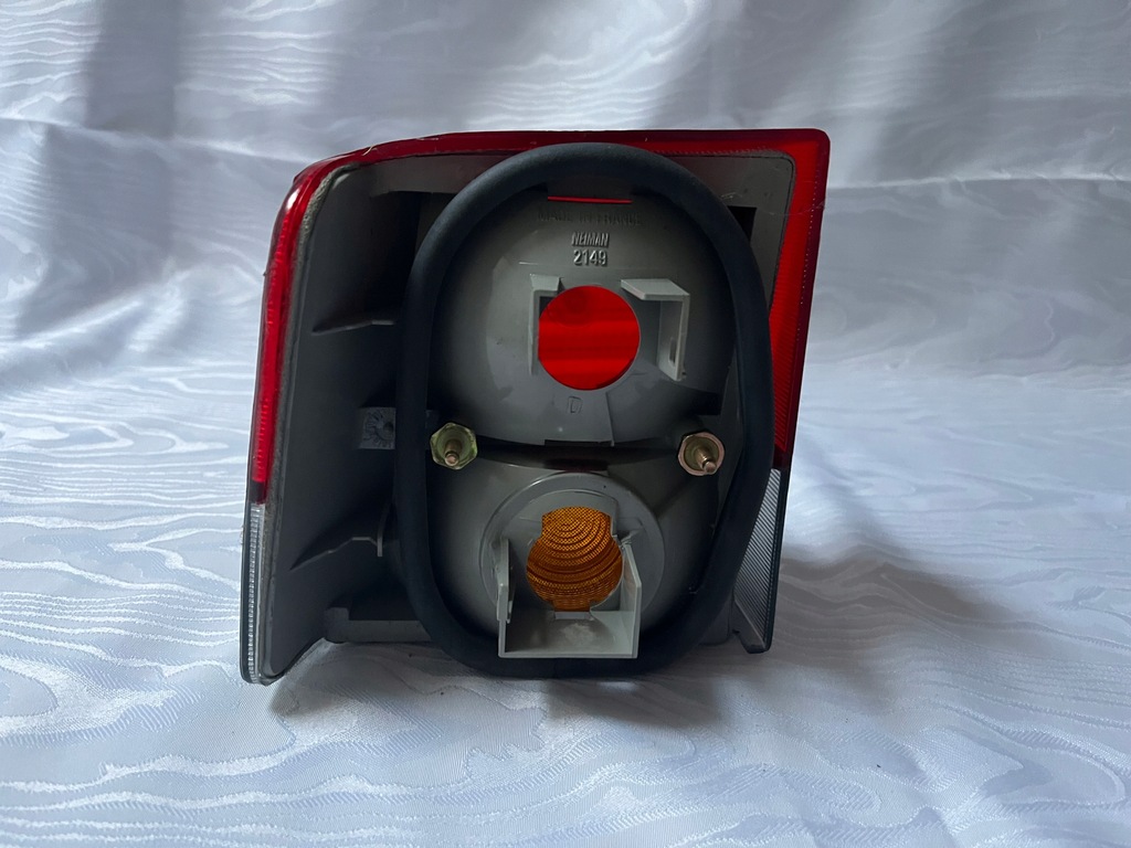 фото №7, Лампа задня права 90-95 оригінал valeo peugeot 405