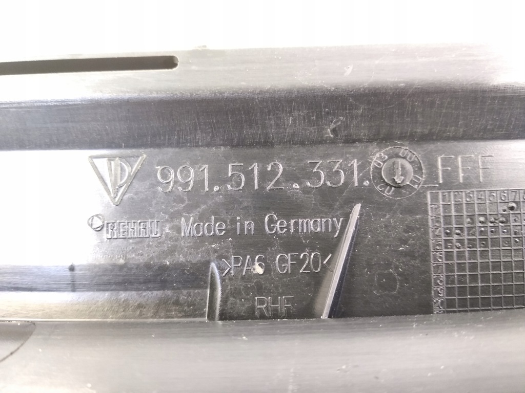 фото №9, Porsche 911 991 turbo решётка впуск решётка радиатора задняя