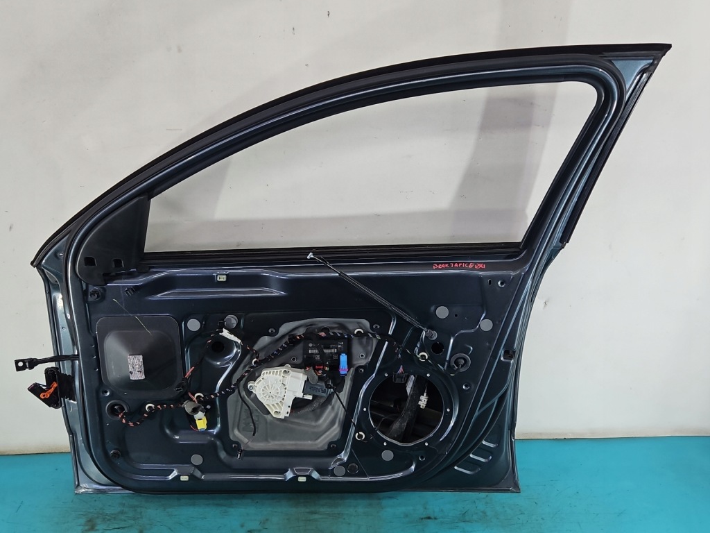 фото №12, Дверь перед правое skoda superb ii lift grafitowy lf7y