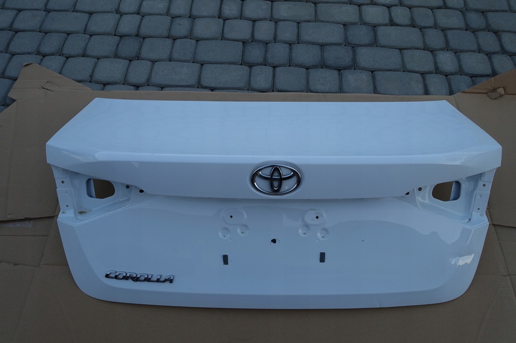 фото №1, Toyota corolla e21 sedan крышка багажника задняя задняя 040