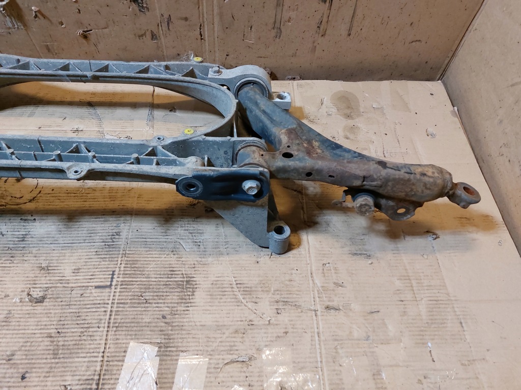 фото №8, Подрамник балка перед lexus is250