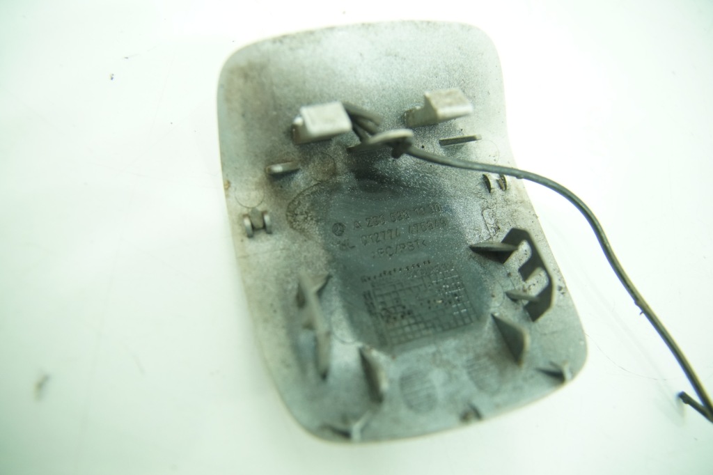 фото №2, Заглушка накладки порога ліва задня колір 744 mercedes sl r230