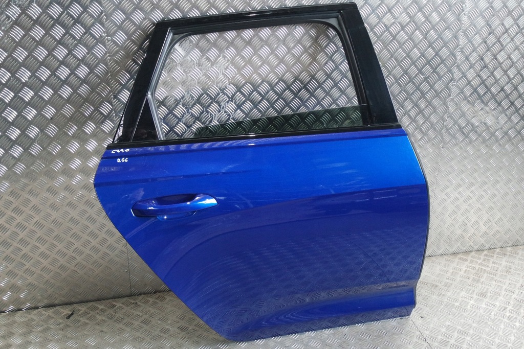 фото №1, Правый правое дверь задняя audi rs6 4k c790