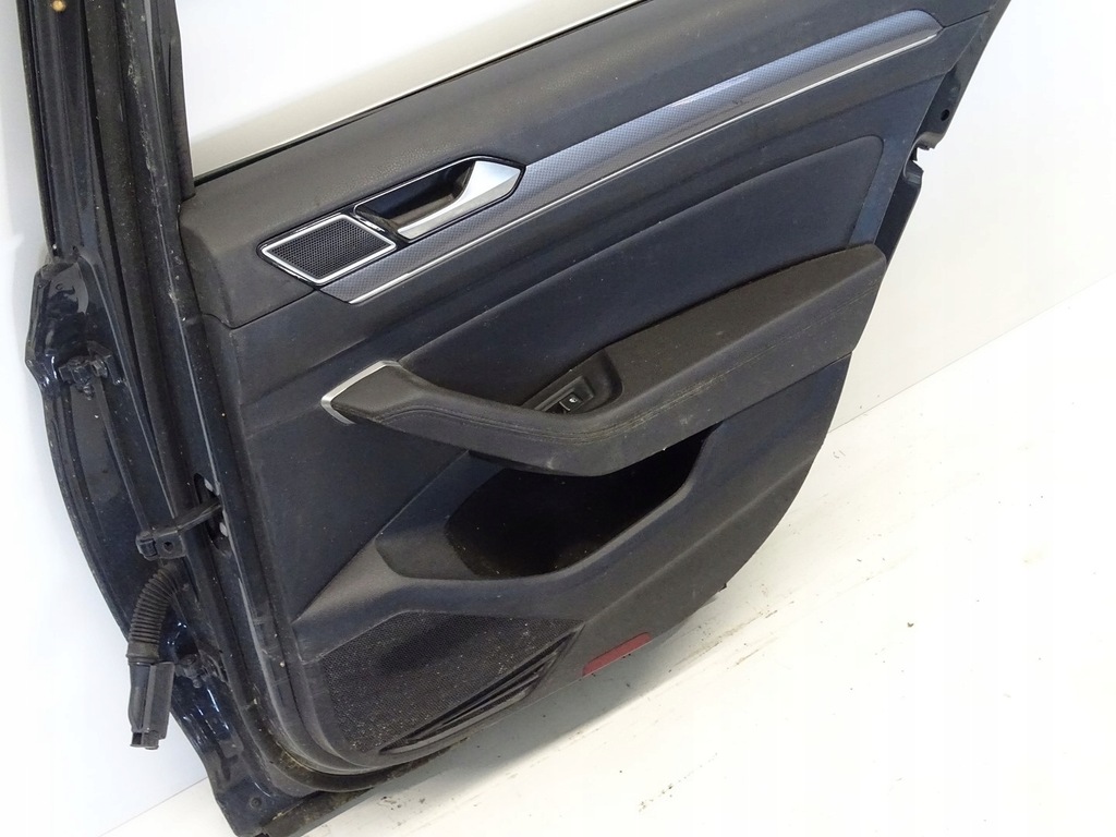 фото №11, Дверь правое задние правый задняя vw passat b8 alltrack