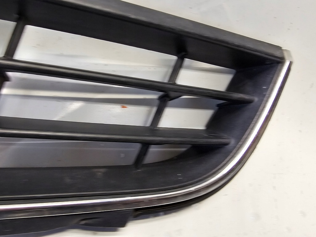 фото №15, Решітка радіатора решітка бампера vw jetta 5c6853677