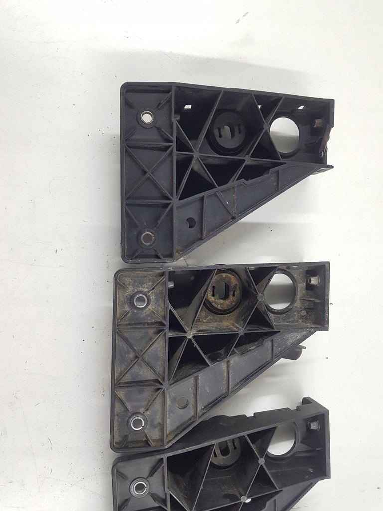 фото №5, Chrysler 200 2015- element кріпильний правий