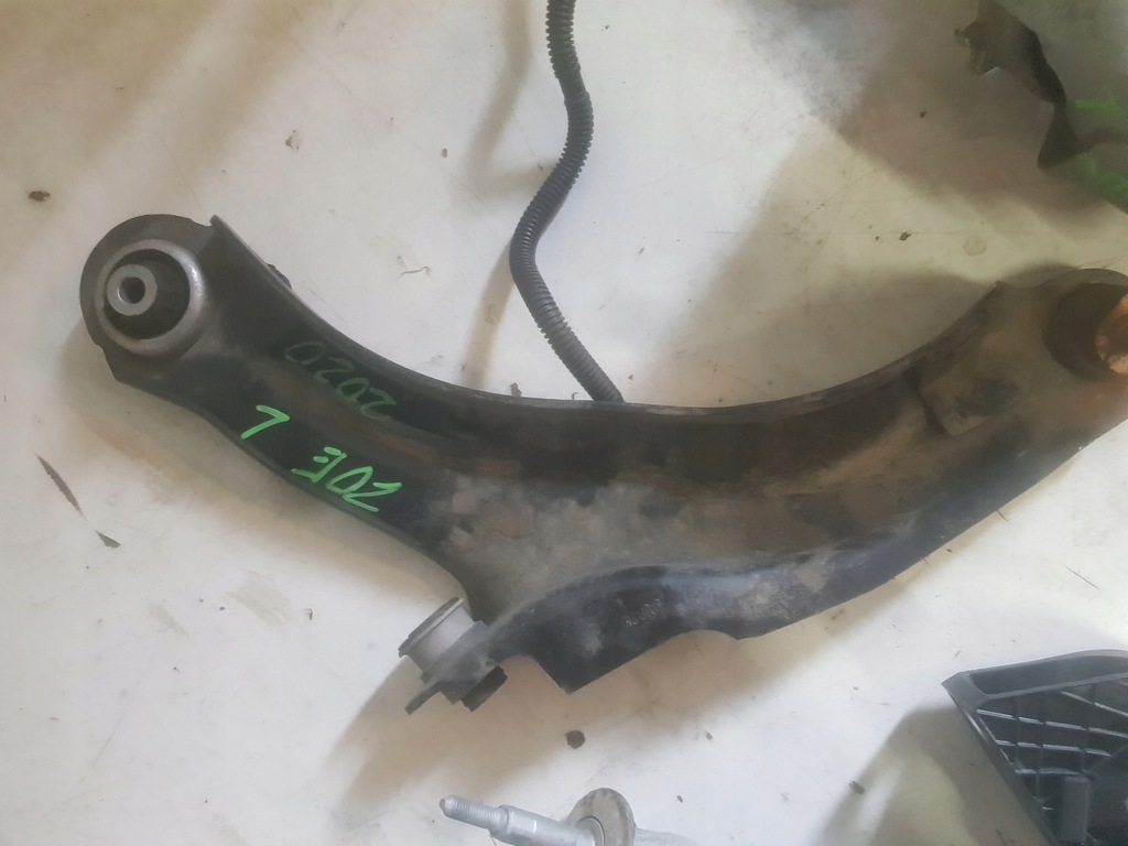 фото №5, Renault zoe ii ліва поворотний кулак важіль привідний вал амортизатор