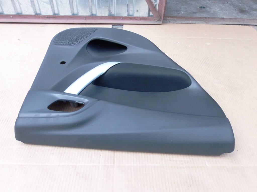 фото №4, Обшивка обивка дверь левый задняя citroen c3 ii