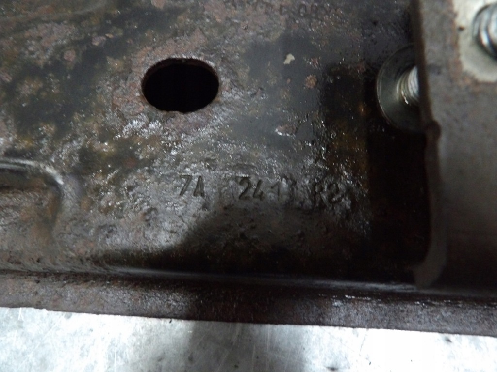 Nissan navara d40 2.5 dci підпора коробки передач подушка кронштейн Зі Шроту