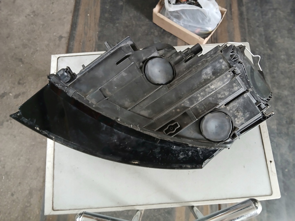 фото №9, Фара лампа правая правый перед audi tt 8j 8j0941004n