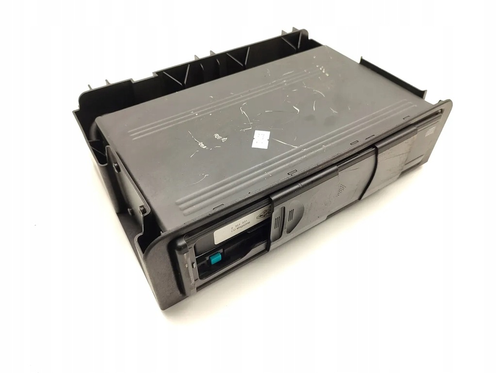 фото №1, Land rover range rover чейнджер дисків cd/dvd 2004 suv 4/5dr xqe000120